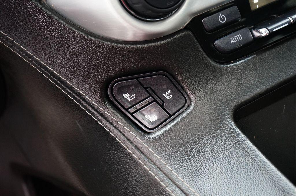 used 2015 GMC Yukon car, priced at $14,995