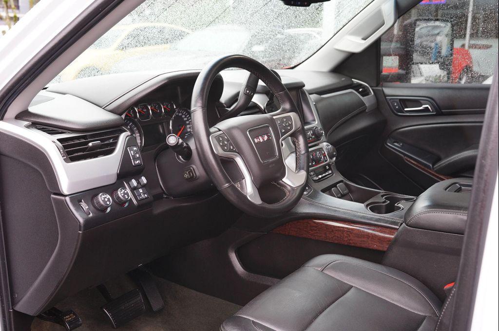 used 2015 GMC Yukon car, priced at $14,995