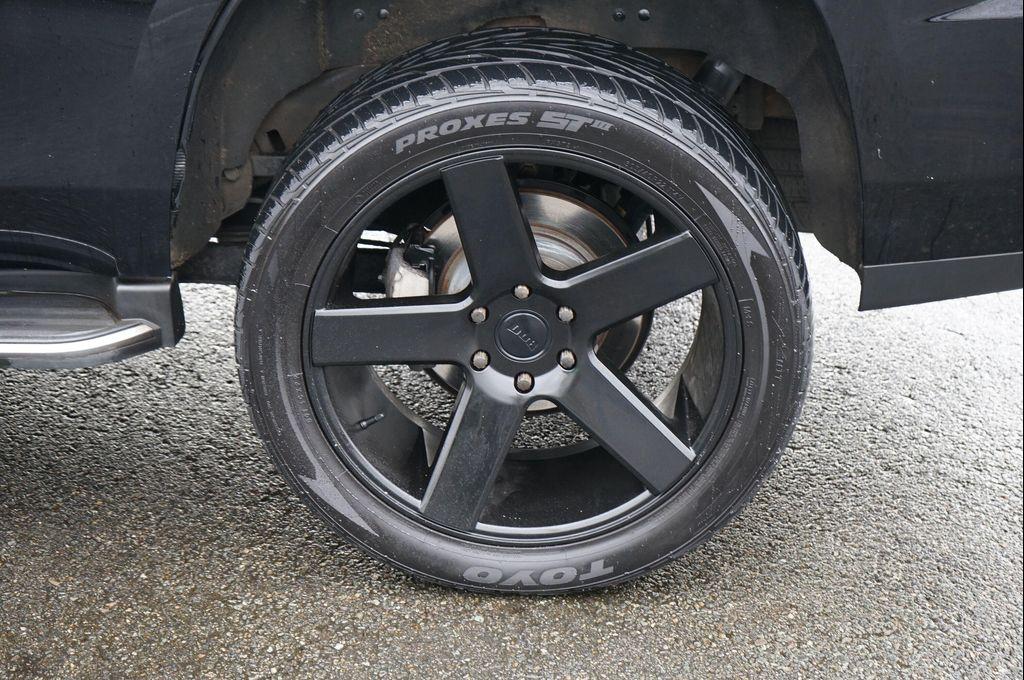 used 2015 GMC Yukon car, priced at $16,995