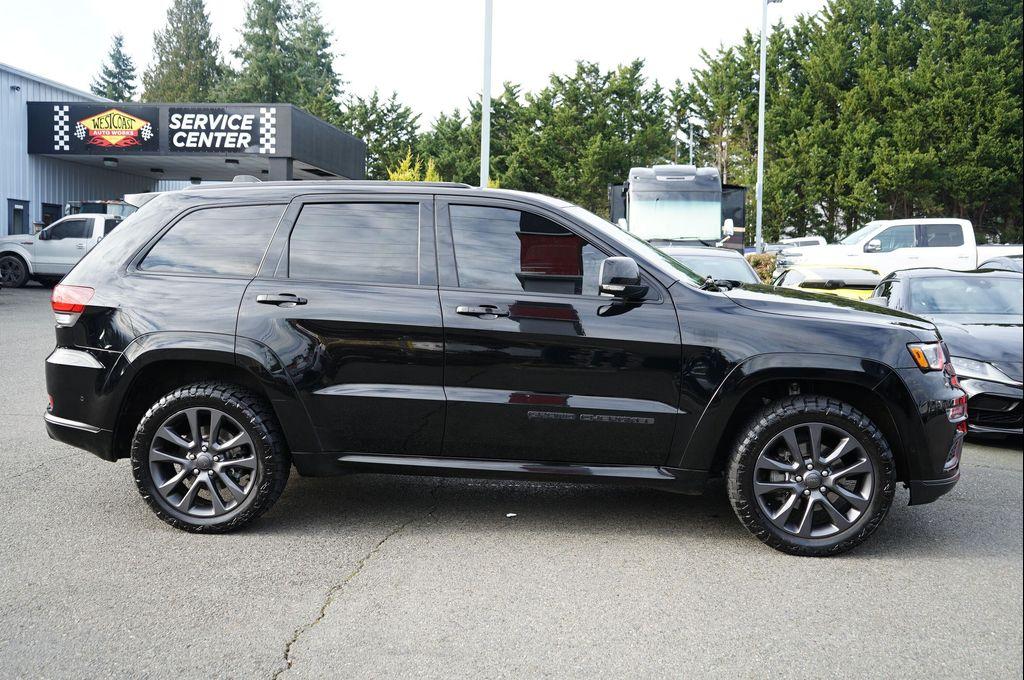 used 2018 Jeep Grand Cherokee car, priced at $18,995