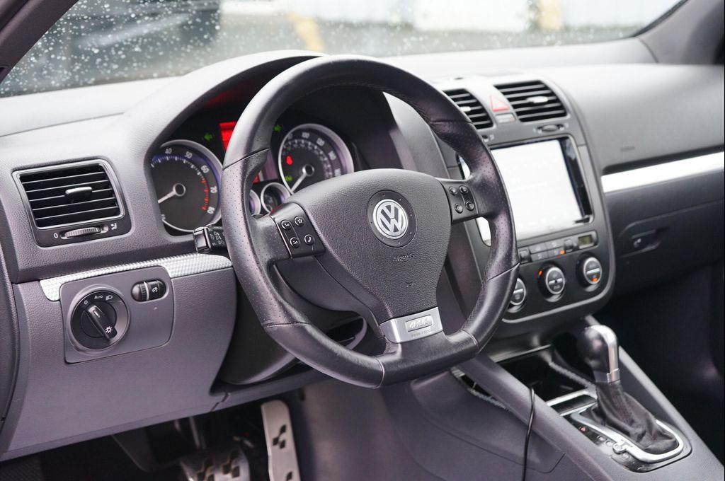 used 2008 Volkswagen R32 car, priced at $10,995