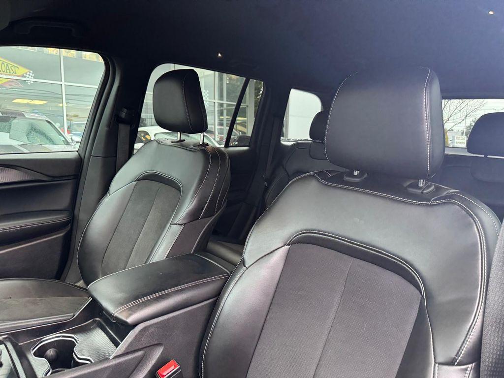 used 2024 Jeep Grand Cherokee car, priced at $34,995