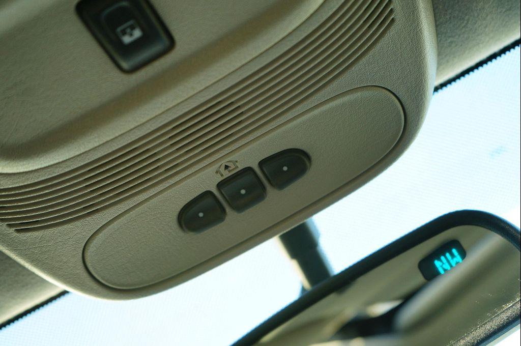 used 2006 GMC Envoy car, priced at $8,995