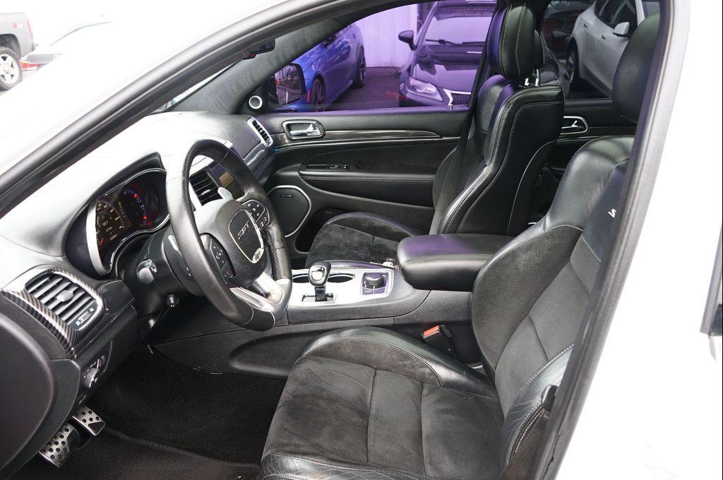 used 2015 Jeep Grand Cherokee car, priced at $28,995