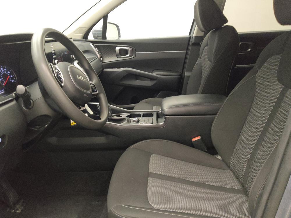 used 2023 Kia Sorento car, priced at $22,595