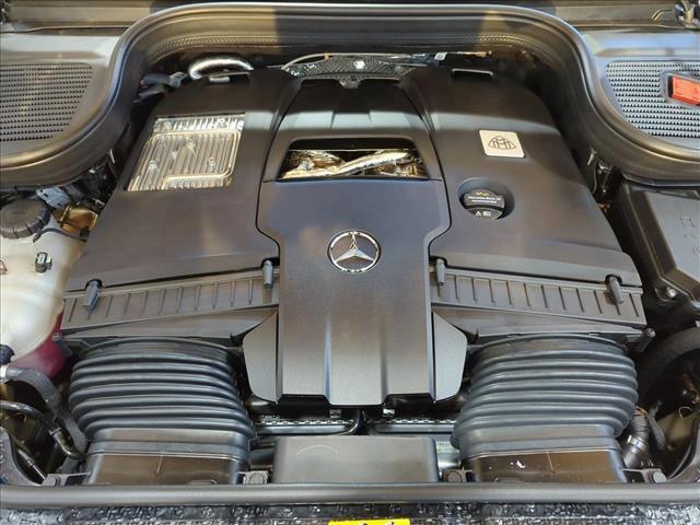 new 2026 Mercedes-Benz Maybach GLS 600 car, priced at $222,655