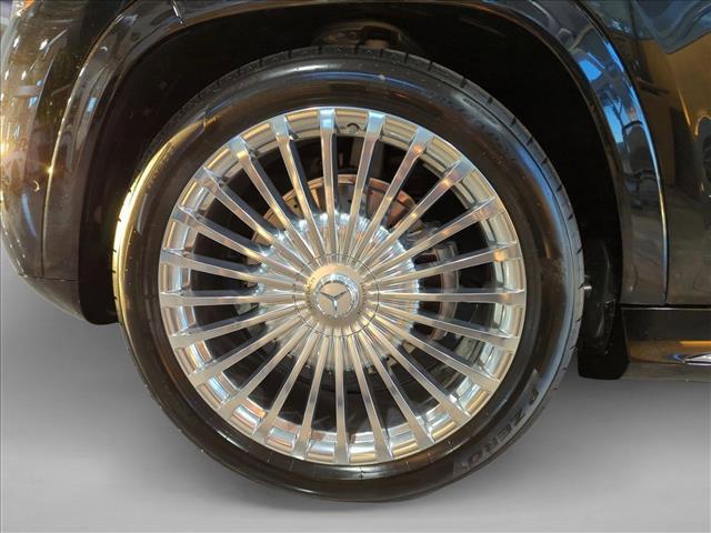 new 2026 Mercedes-Benz Maybach GLS 600 car, priced at $222,655