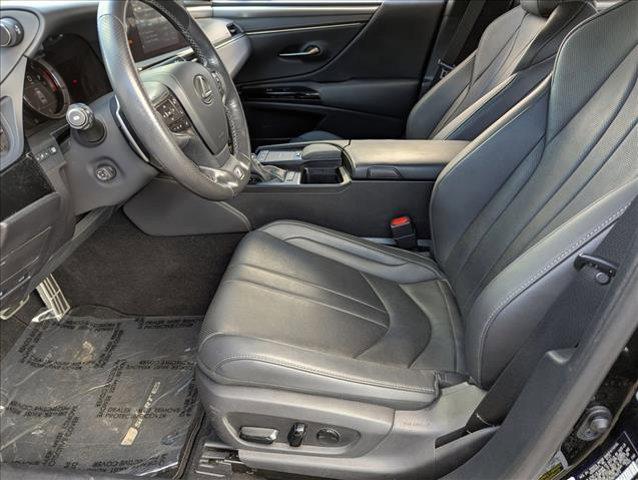 used 2022 Lexus ES 350 car, priced at $28,917