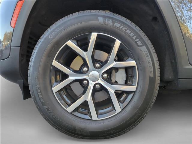 used 2024 Jeep Grand Cherokee car, priced at $33,117