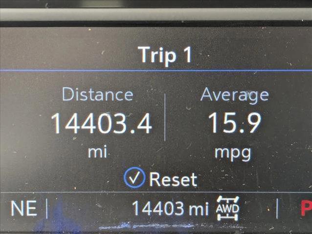 used 2023 Cadillac XT4 car, priced at $29,517