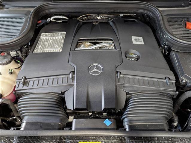 new 2026 Mercedes-Benz Maybach GLS 600 car, priced at $203,250