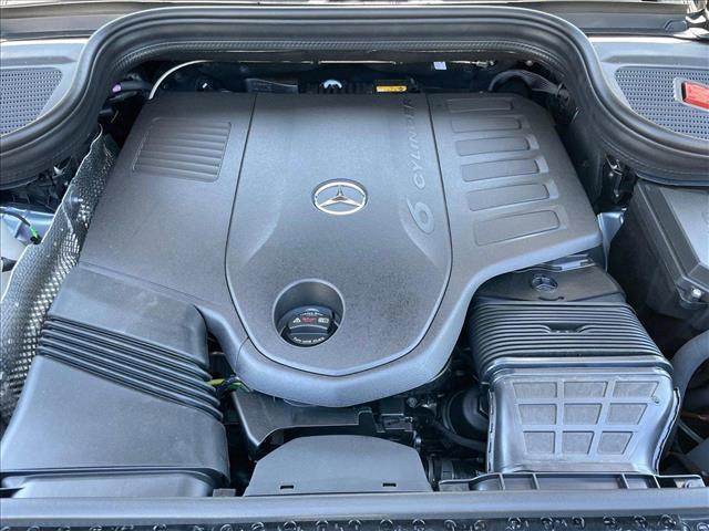 new 2025 Mercedes-Benz GLS 450 car, priced at $95,365