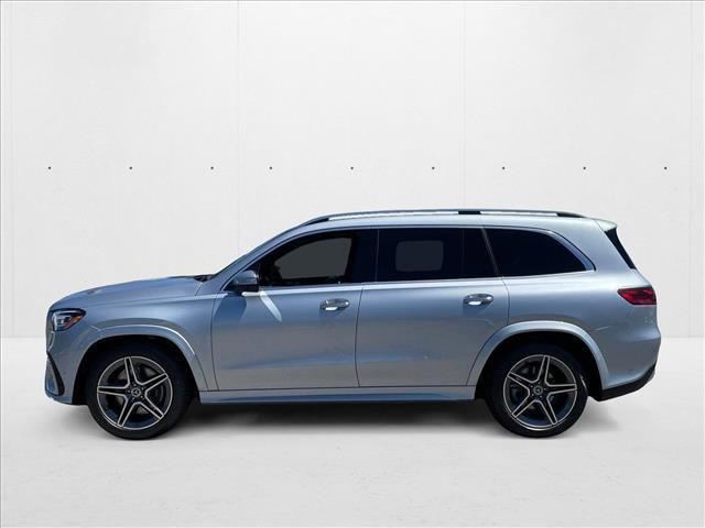 new 2025 Mercedes-Benz GLS 450 car, priced at $95,365