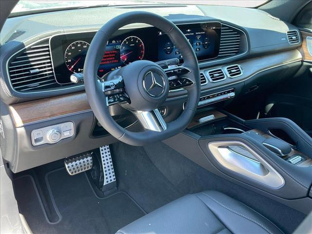 new 2025 Mercedes-Benz GLS 450 car, priced at $95,365