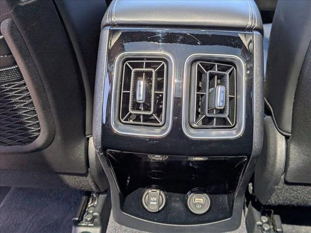 used 2023 Kia Sorento car, priced at $33,011