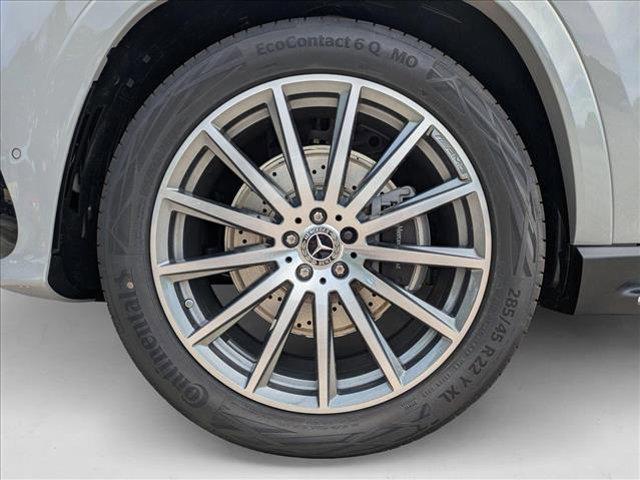 new 2025 Mercedes-Benz GLS 580 car, priced at $124,660