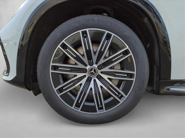 new 2026 Mercedes-Benz EQS 400 car, priced at $101,379
