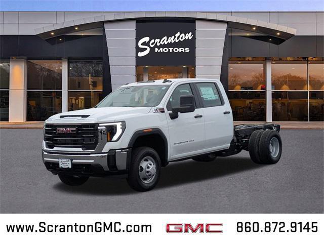 new 2026 GMC Sierra 3500 car, priced at $66,035