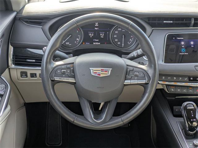 used 2023 Cadillac XT4 car, priced at $28,987