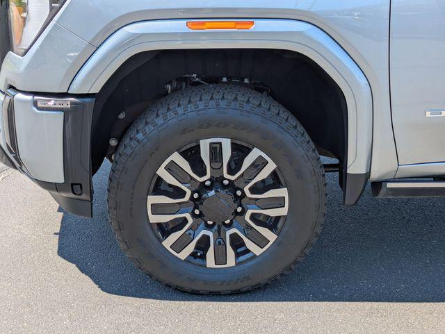 used 2025 GMC Sierra 3500 car, priced at $87,686