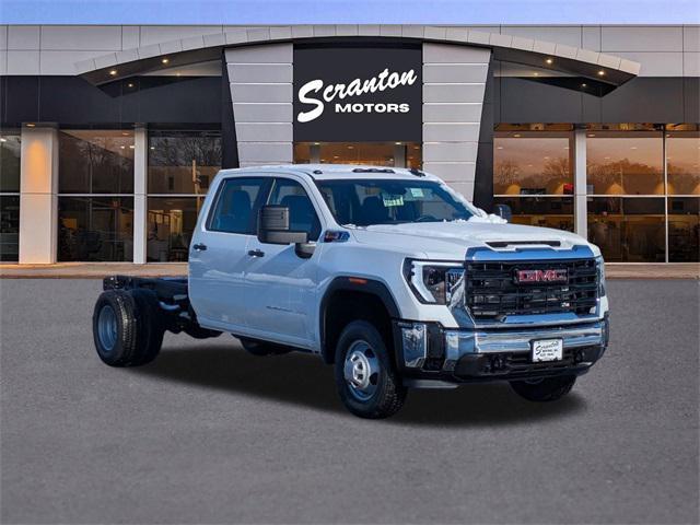 new 2026 GMC Sierra 3500 car, priced at $66,535