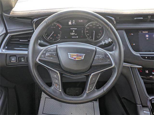 used 2025 Cadillac XT5 car, priced at $42,687