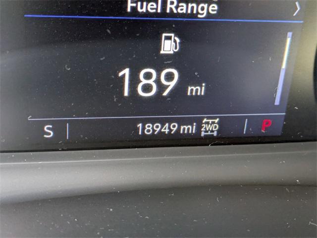 used 2025 Cadillac XT5 car, priced at $42,687