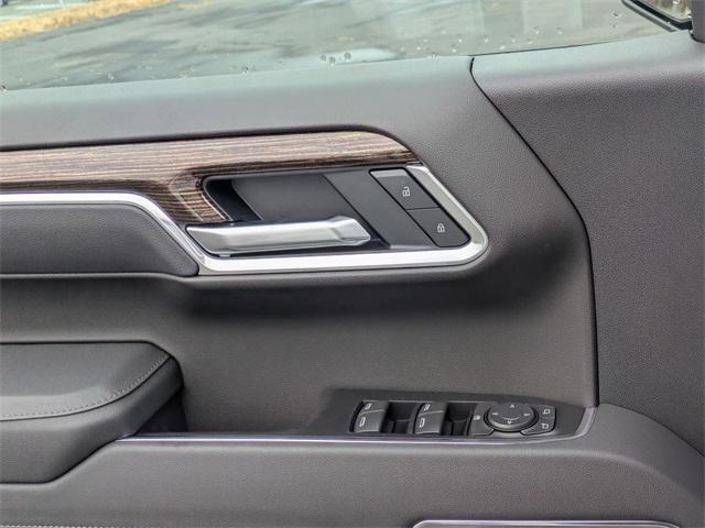 new 2026 GMC Sierra 1500 car, priced at $47,995