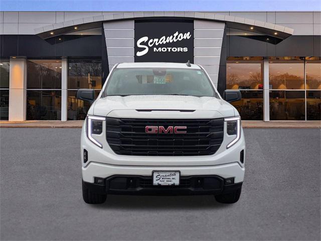 new 2026 GMC Sierra 1500 car, priced at $47,995