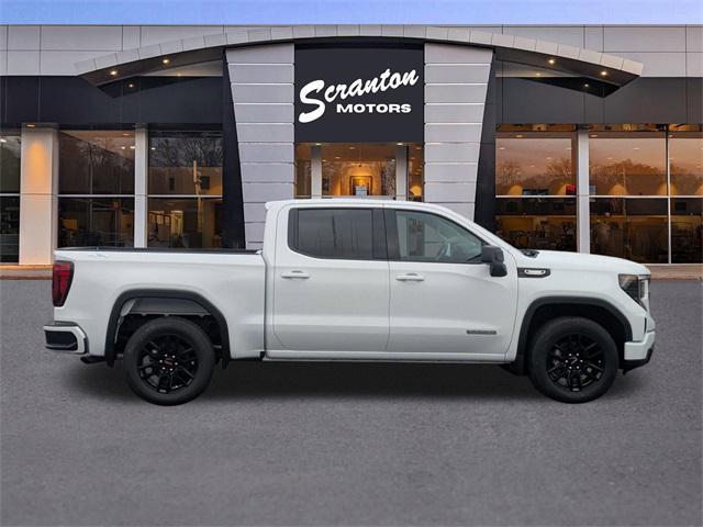 new 2026 GMC Sierra 1500 car, priced at $47,995