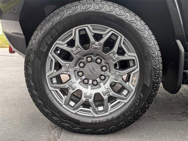 new 2025 GMC HUMMER EV SUV car, priced at $98,630