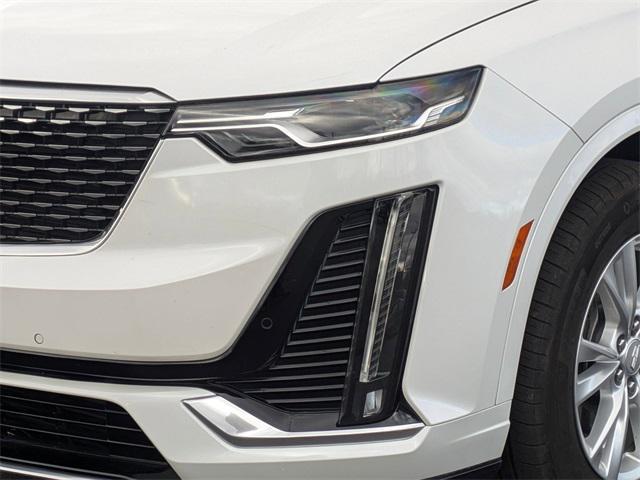 used 2023 Cadillac XT6 car, priced at $33,987