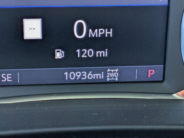 used 2023 GMC Acadia car, priced at $35,987