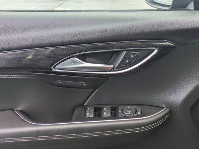 used 2023 Buick Envision car, priced at $30,886