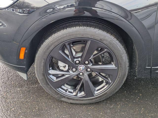 used 2023 Buick Envision car, priced at $30,886