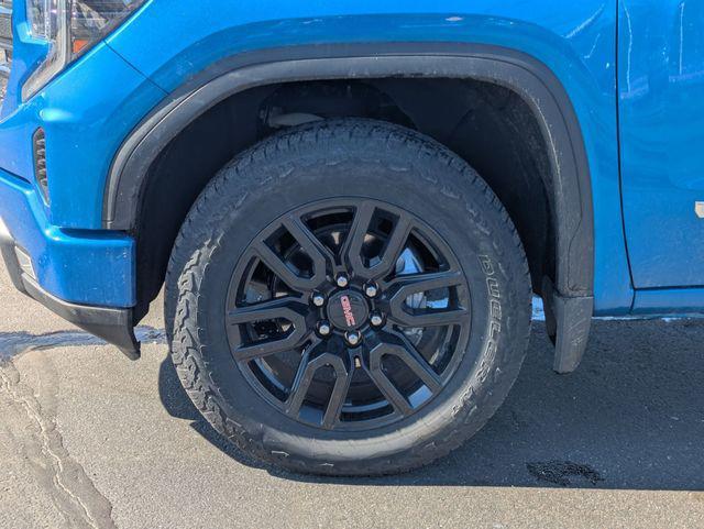 used 2022 GMC Sierra 1500 car, priced at $39,827