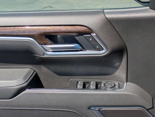 new 2026 GMC Sierra 1500 car, priced at $58,393