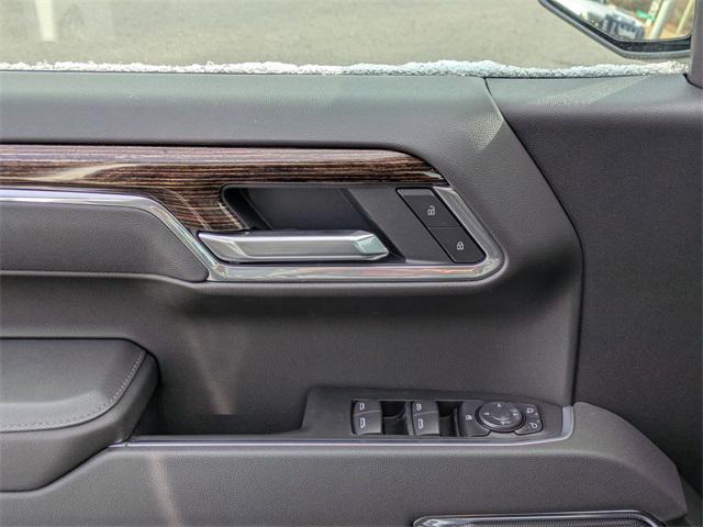 new 2026 GMC Sierra 1500 car, priced at $47,995