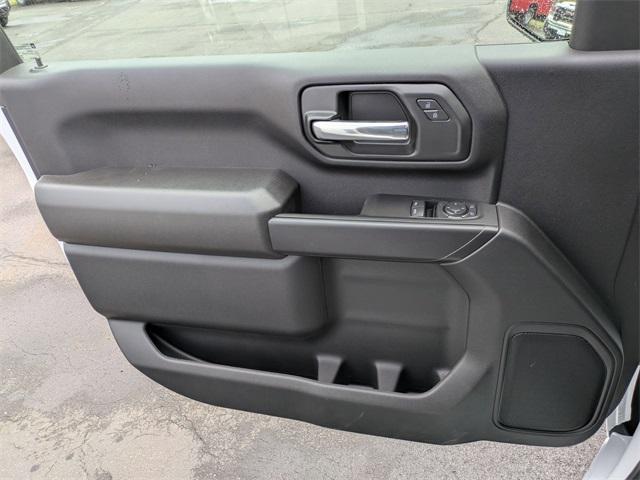 new 2025 GMC Sierra 2500 car, priced at $55,730