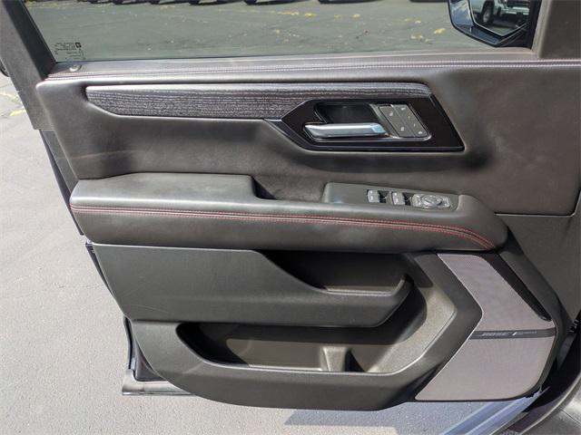 used 2025 GMC Yukon car, priced at $85,984