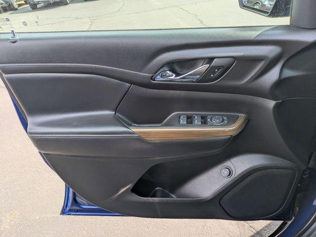 used 2023 GMC Acadia car, priced at $29,987