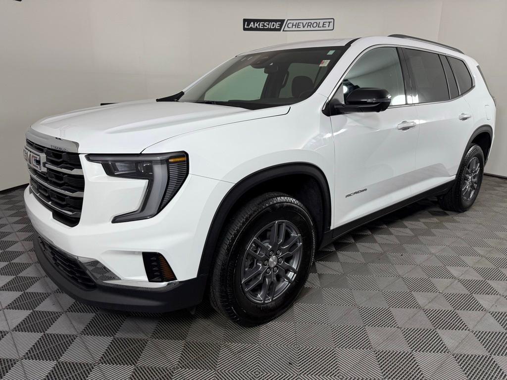 used 2025 GMC Acadia car, priced at $33,645