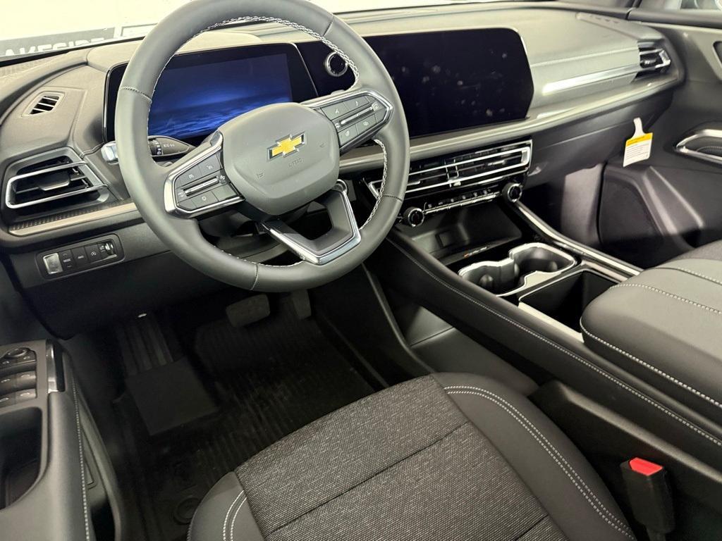 new 2026 Chevrolet Traverse car, priced at $48,095