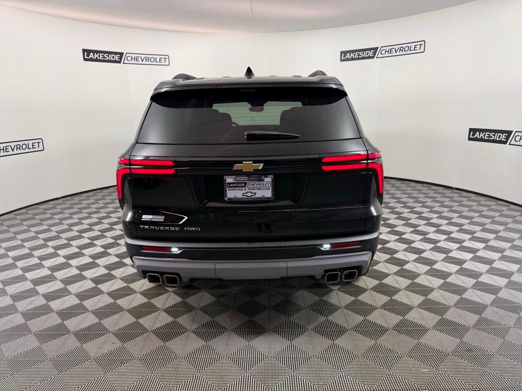 new 2026 Chevrolet Traverse car, priced at $48,095