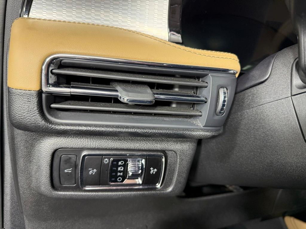 used 2023 Lincoln Corsair car, priced at $33,444