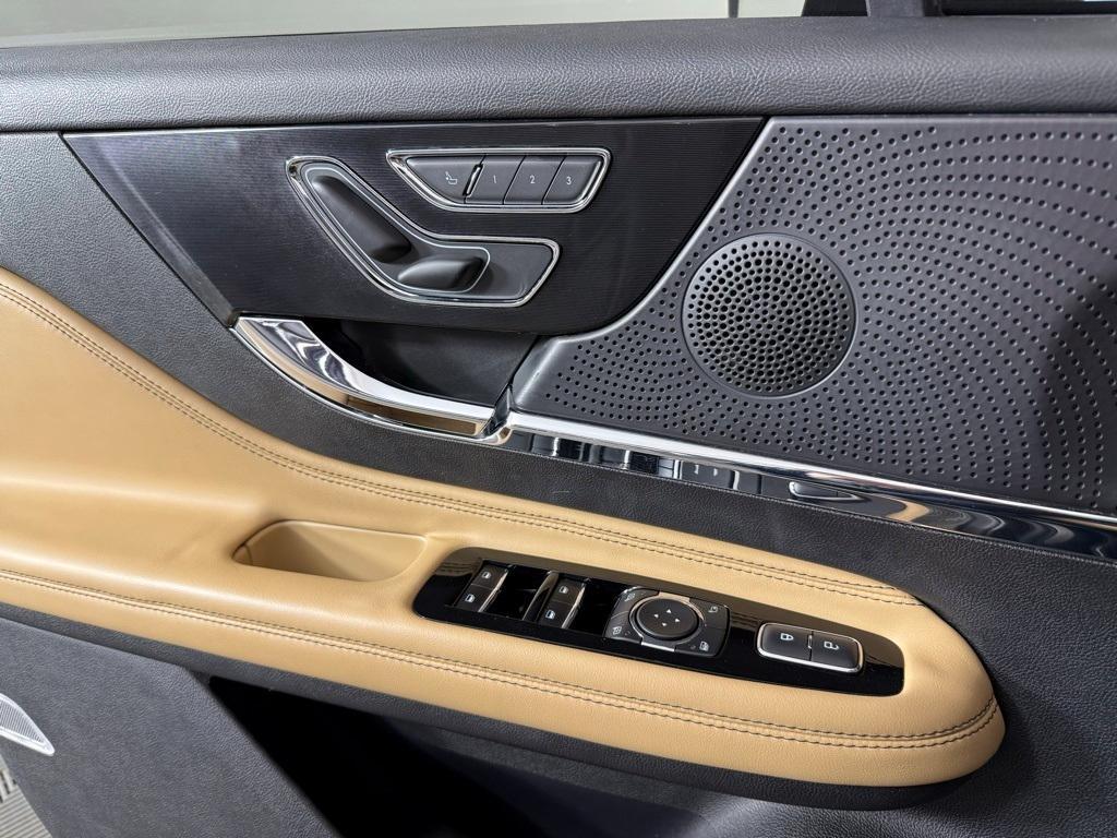 used 2023 Lincoln Corsair car, priced at $33,444