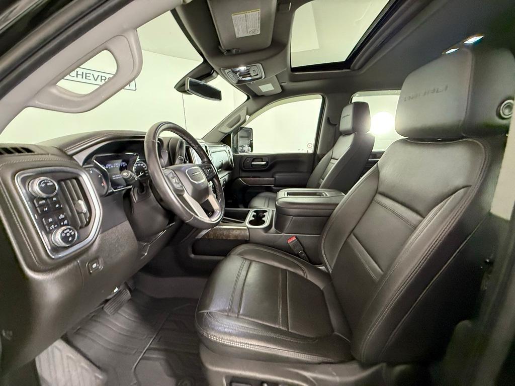 used 2022 GMC Sierra 2500 car, priced at $60,245