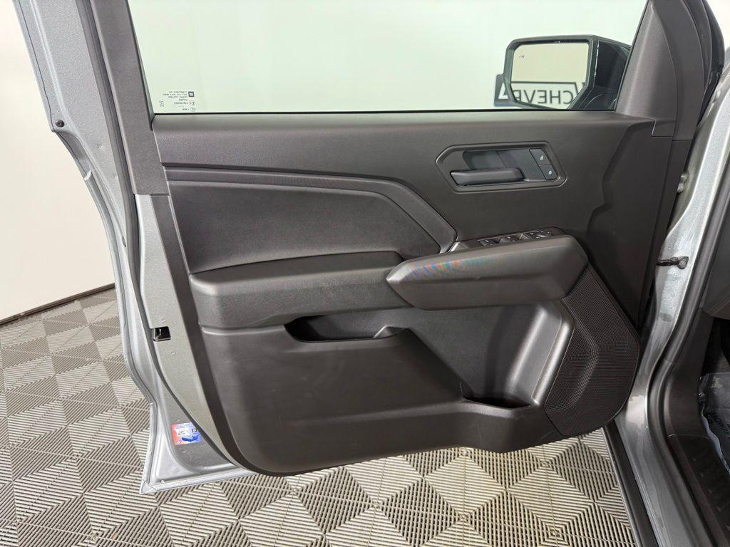 new 2026 Chevrolet Colorado car, priced at $42,970