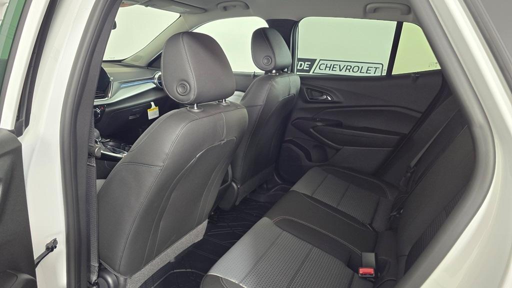 new 2025 Chevrolet Trax car, priced at $24,750