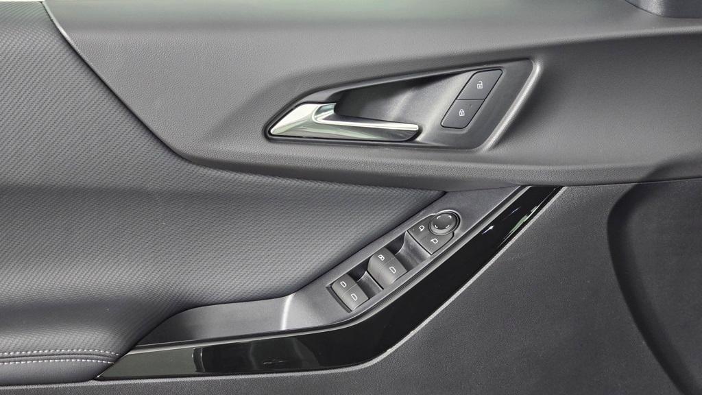 new 2026 Chevrolet Equinox car, priced at $34,365